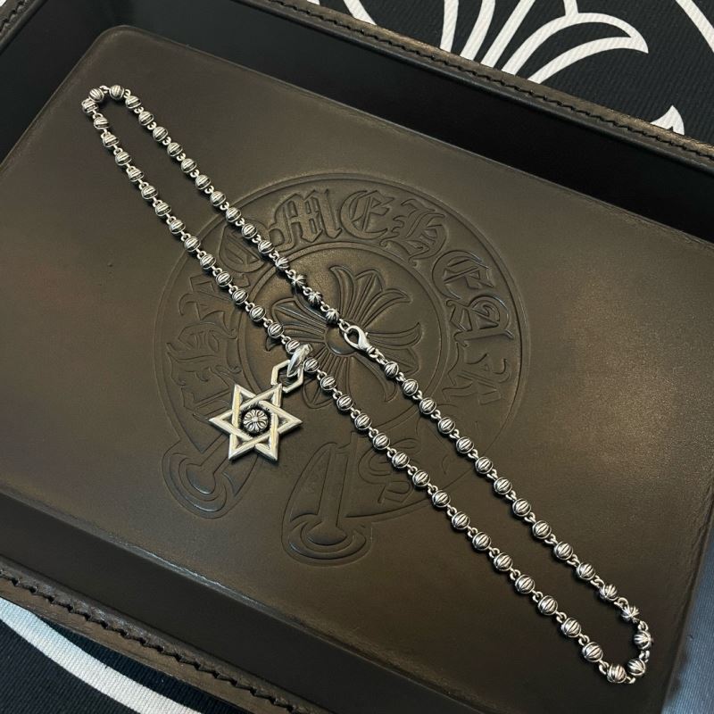 Ch*0me He**ts necklaces